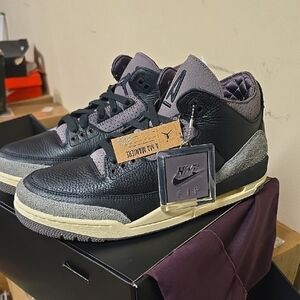 Nike Air Jordan Sneakers in Black and Cream